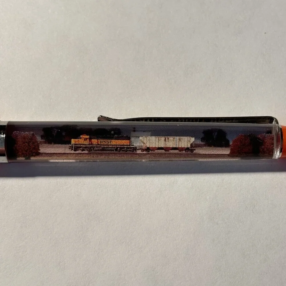 Trains Magazine Floaty Pen BNSF SD40-2 Snoot Nose Engine Moves Railroad Railway